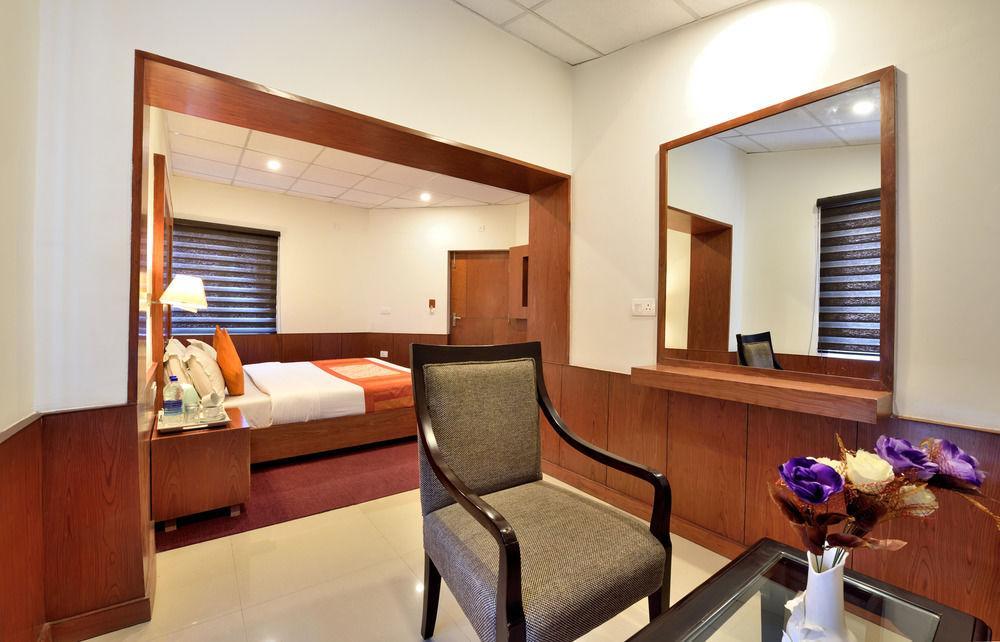 Galleu Hill Resort Shimla Exterior photo